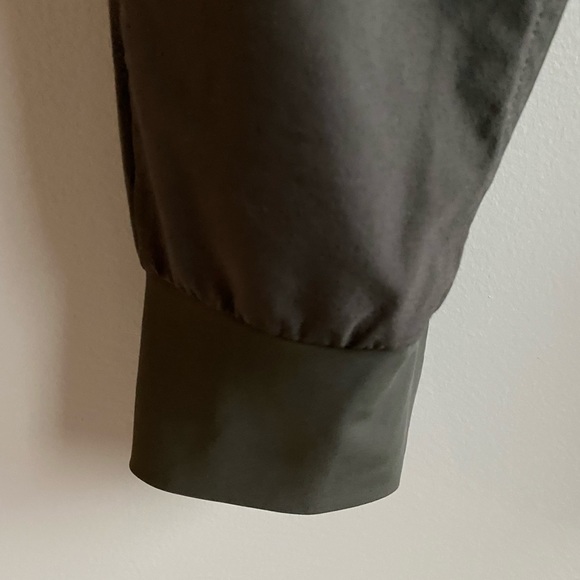 Athleta Army Green Cargo Jogger - Picture 4 of 6